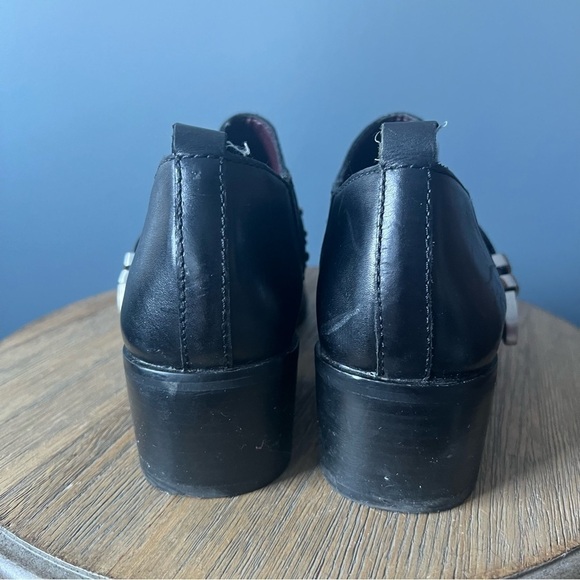 BCBG Loela Leather Ankle Booties - Picture 10 of 10